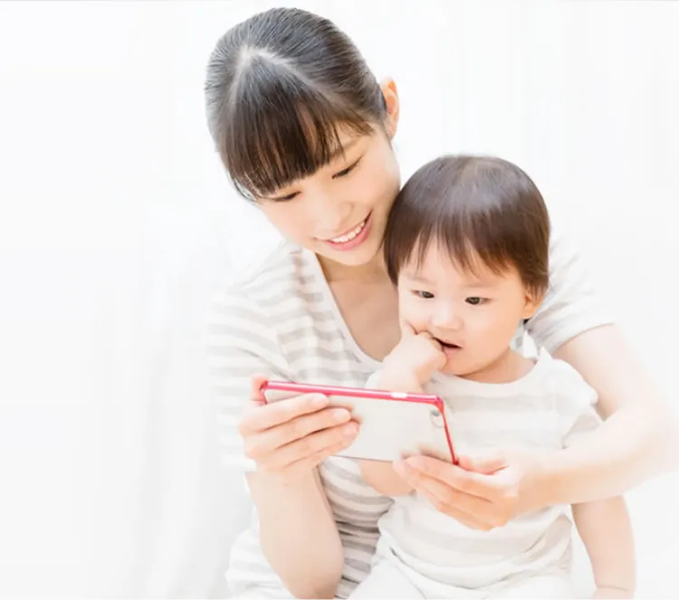 WEBで予約ベビーカーで診療室まで夜7時まで診療